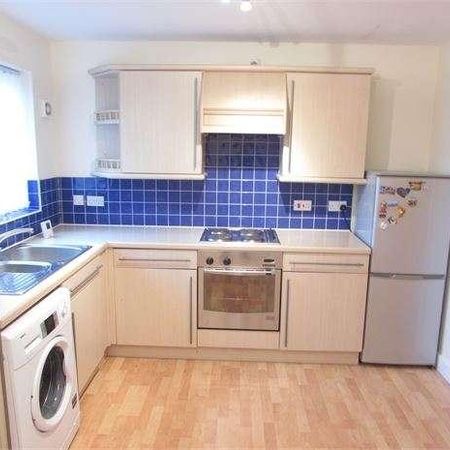 Langsett Court, Lakeside, Doncaster, DN4 - Photo 3