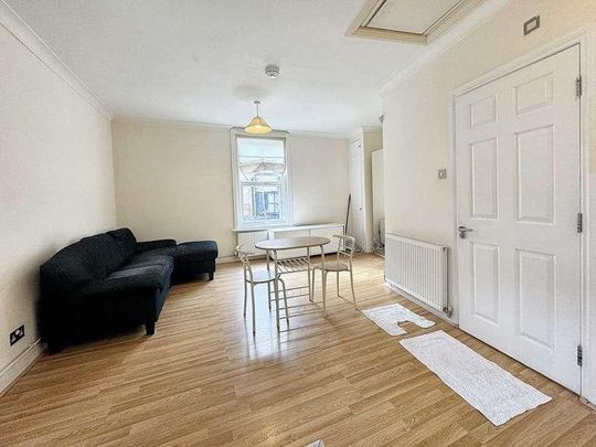 Please Apply Online For This Studio In Eldon Place, Bournemouth, BH4 - Photo 1