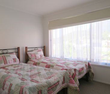 1/6 Stratton Avenue Lenah Valley TAS 7008 Australia - Photo 5