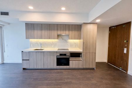 For Lease - 3 Concord Cityplace Way Unit# 1712, Toronto, Ontario - Photo 4