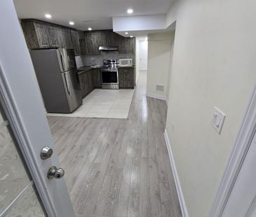 For Lease - 6 Padbury Trail, Brampton, Ontario - Photo 6