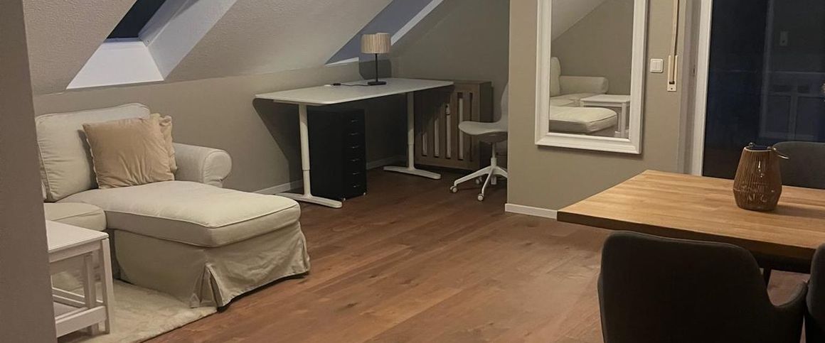 City-Residence: Modern möblierte 2-Zimmer-Wohnung in Kalbach-Riedberg - Photo 1