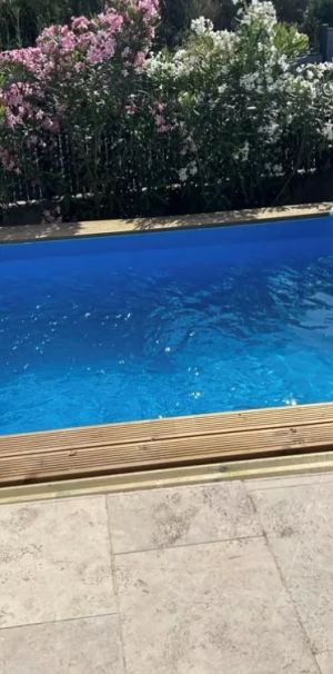 EXCLUSIVITE A SAINT SATURNIN LES AVIGNON JONQUERETTES - MAISON A LOUER DE PLAIN PIED DE 70 M² SUR TERRAIN DE 350 M² AVEC PISCINE - Photo 2