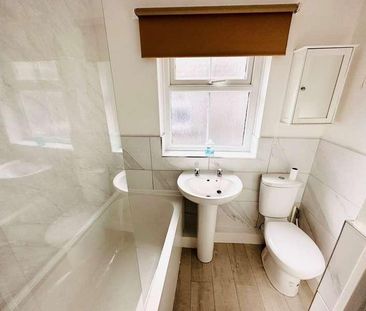 New Road, Skewen, Neath, SA10 - Photo 4