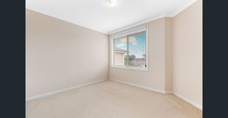 Perfect Family Home - Photo 2