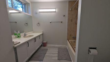 For Lease - 2155 South Millway N/A Unit# 21, Mississauga, Ontario - Photo 2