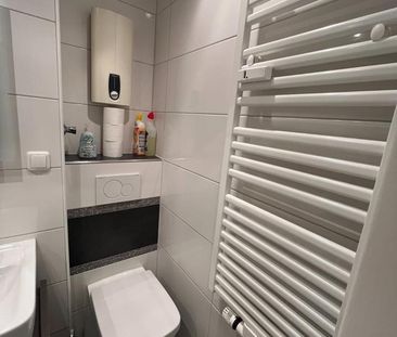 Modern möbliertes Studio mit Balkon/Keller/ Tiefgarage MH-Broich - Foto 3