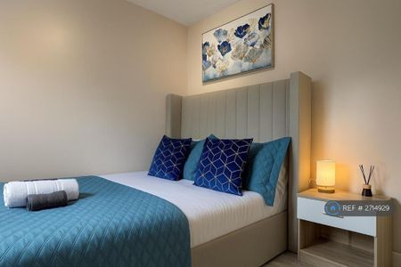 3 bedroom terraced house to rent - Photo 4