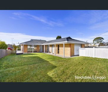 24 Williams Avenue, Churchill, Vic 3842 - Photo 5