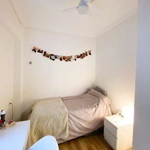 Carrer de Sant Ramon, Valencia, Valencian Community 46003 - Photo 2