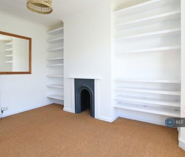 2 bedroom maisonette to rent - Photo 1