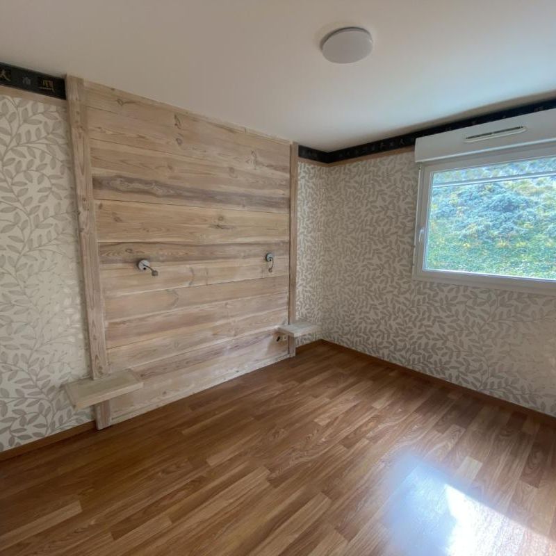 Location Appartement 70m² CHAMBERY 73000 - Photo 1