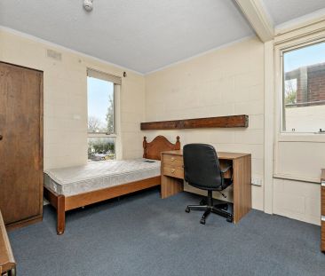 Versatile Building for Lease – Prime Kent Town Location - Photo 2