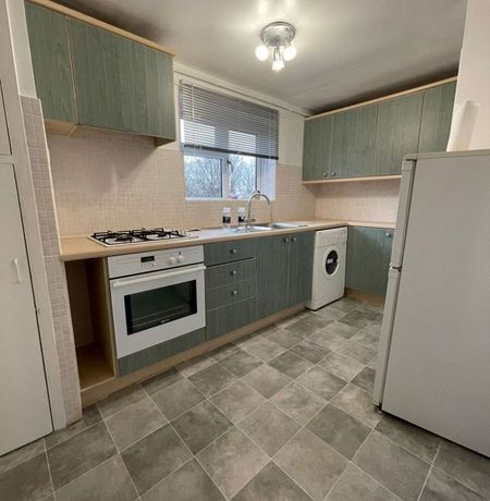 Dunham Close, Bedford - Photo 4
