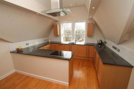 2 bedroom flat to rent - Photo 4