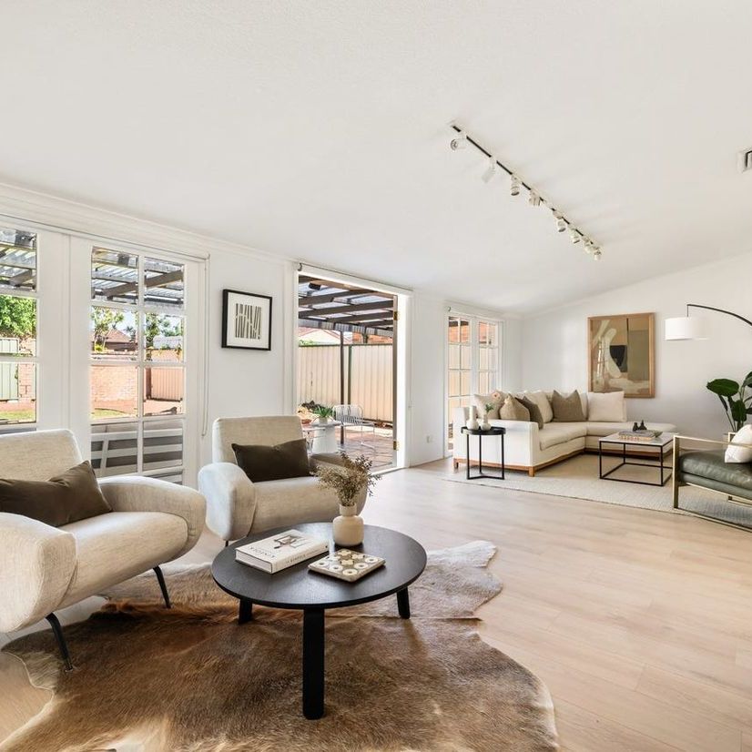 Newly Renovated Living In The Heart Of Earlwood - Photo 1