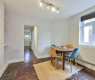 Kimble Road, South Wimbledon, SW19 - Photo 3