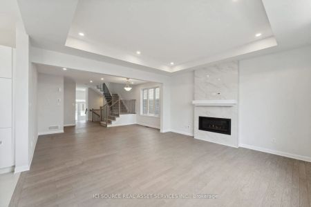 Property For Lease | X9229615 - Photo 4