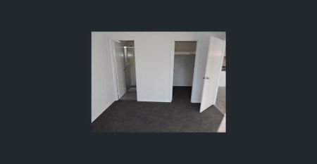 4 BEDROOM FAMILY HOME WITH TWO LIVING AREAS - Photo 5