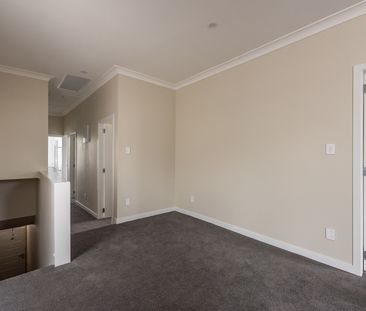 b/15 Hall Street, Newtown - Photo 3
