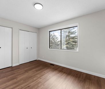 Bedridge Place NE Calgary - Photo 3