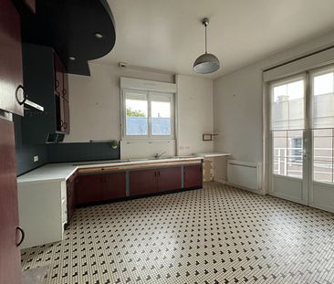 Location Appartement 4 pièces 129m² - Photo 5