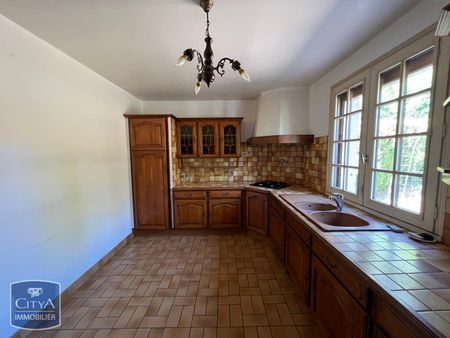 Location Maison 6 pièces 127m² LE BLANC 36300 - Photo 3