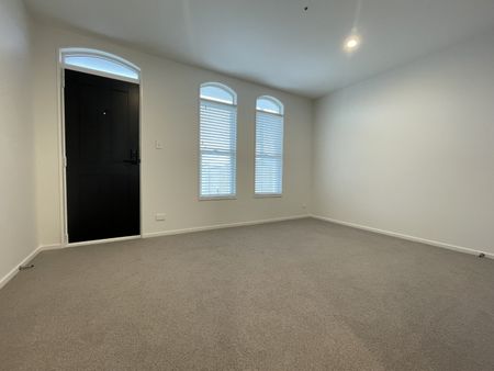 Unit 1, 12 Burke Street, Addington, Christchurch - Photo 3