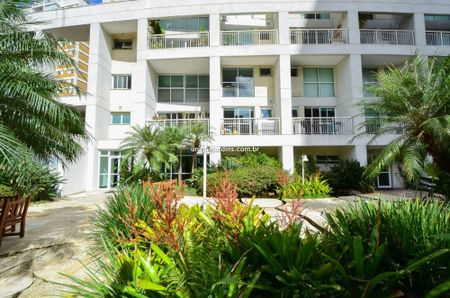 Vila Nova Conceição: 1 Suíte | 2 Vagas | 72 m² úteis - Foto 4