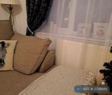 2 bedroom maisonette to rent - Photo 6