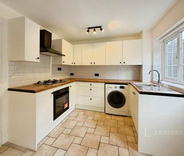 3 bedroom house to rent Southdale Road, Carlton, Nottingham, NG4 - Photo 5