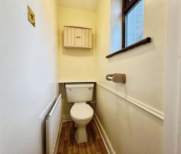2 bedroom House To Let - Photo 2