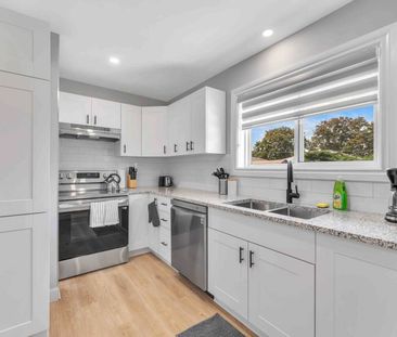 For Lease - 36 Cloke Court Unit# Main, Hamilton, Ontario - Photo 1