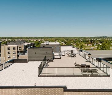 1433 De la Gare Ave, Mascouche, QC - Photo 6
