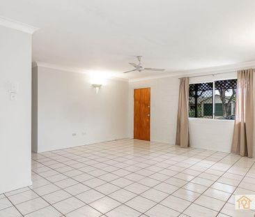 Perfect Blend Of Comfort & Practicality! - Photo 5