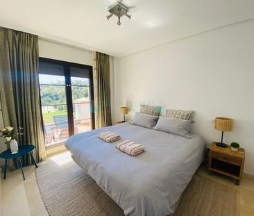 Apartment for rent in Los Arqueros, Benahavis - Photo 4