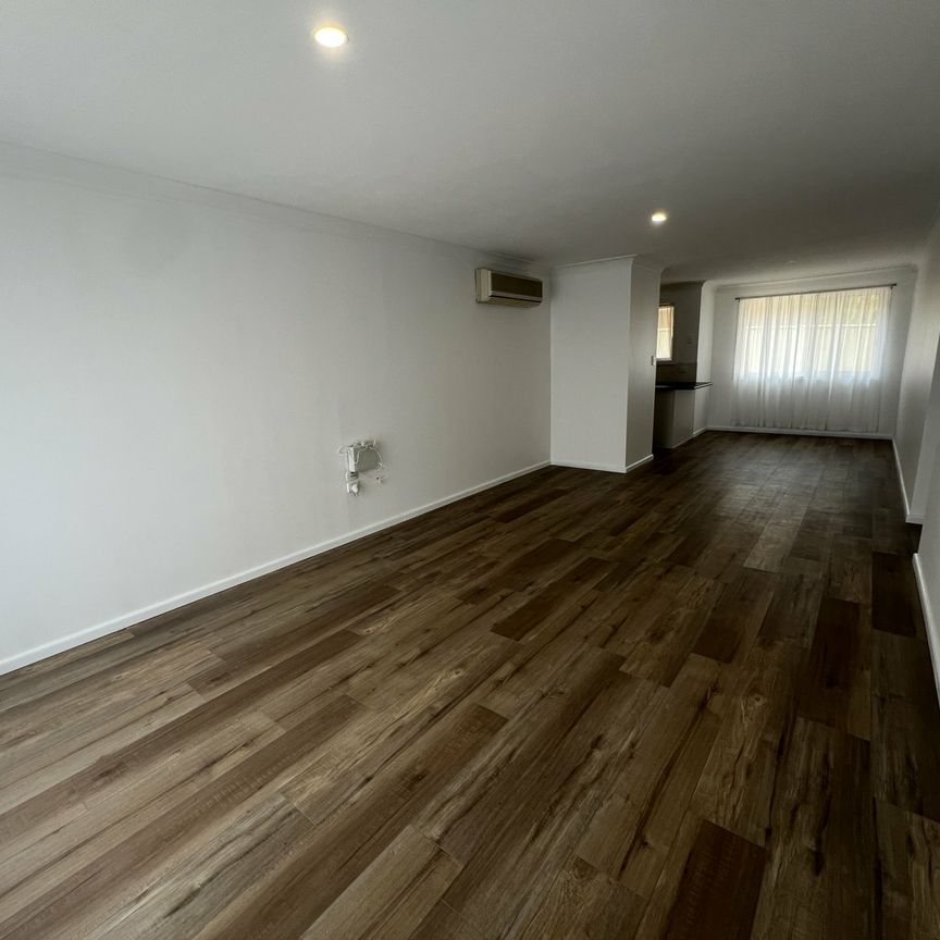 Modern 2 Bedroom Unit - Photo 1