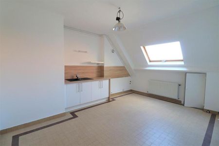 Location Appartement 2 pièces 87m² TOURS 37000 - Photo 2
