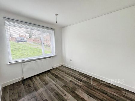 2 bedroom apartment to rent Grange Crescent, Halesowen, West Midlands, B63 - Photo 3