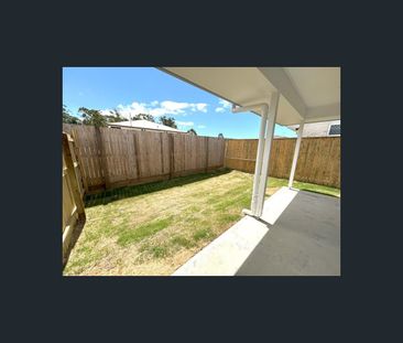 1/16 Vanilla Lily Way, Dakabin, Qld 4503 - Photo 6