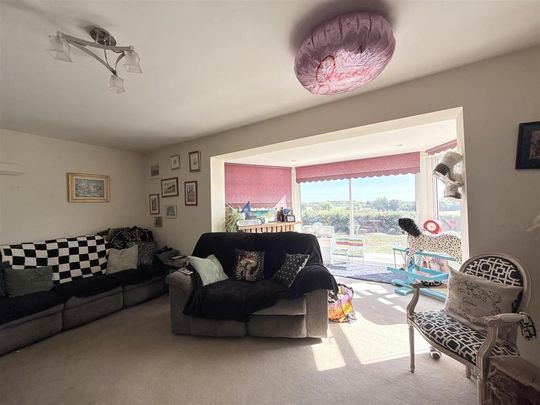 3 bedroom house to rent - Photo 1