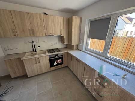 DUPLEX MODERN CU TERASĂ PRIVATĂ | 4 CAMERE | 2 BAI | GARAJ - Photo 3