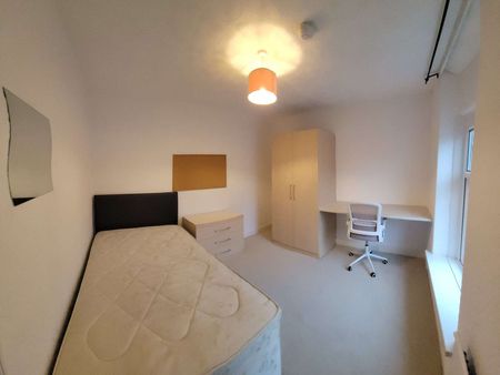 Meadow Street - Photo 2