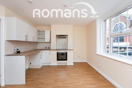 1 bedroom flat to rent - Photo 2
