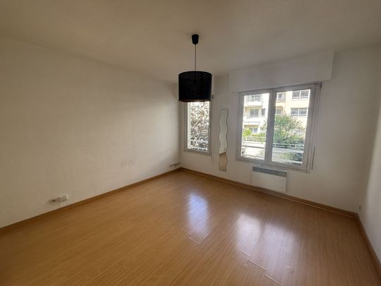Location Appartement 1 pièce 26m² LILLE 59000 - Photo 1