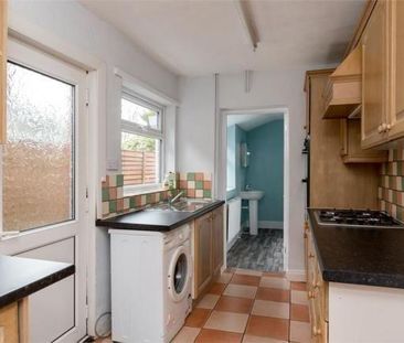 3 bedroom terraced house to rent - Photo 6