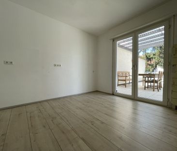 Ruhiger Nachmieter gesucht, für charmante 2 Zi.-Wohnung mit großer ... - Photo 1