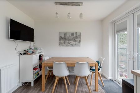 4 bedroom townhouse to rent - Photo 4