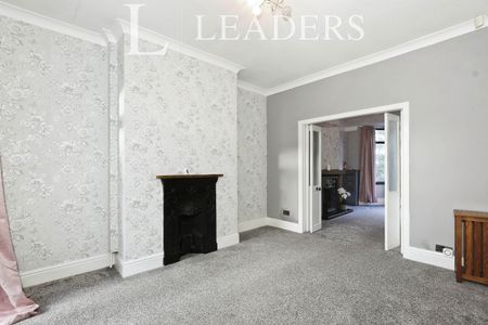 2 bedroom house to rent Kidsgrove Road, Stoke-on-Trent, ST6 - Photo 2