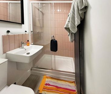 1 bedroom detached house to rent - Photo 6